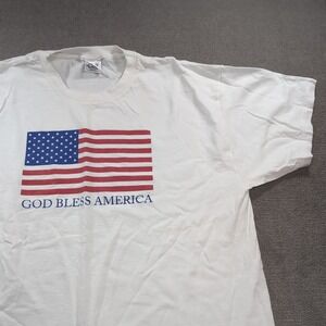 Vintage God Bless America T Shirt Mens Size XL White USA‎ Delta Pro Weight USA